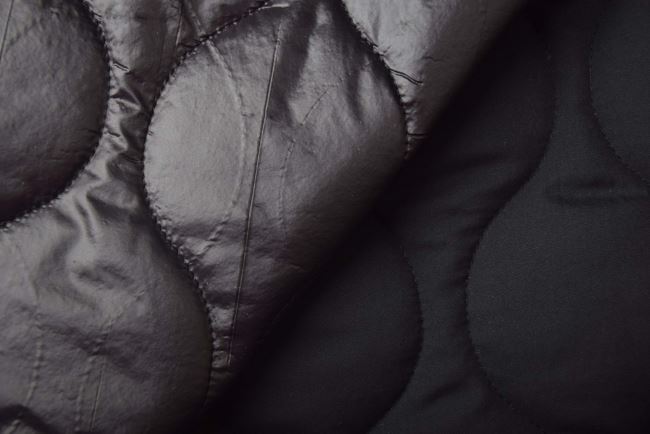 Black stitching with decorative stitching and lining AV202611/69