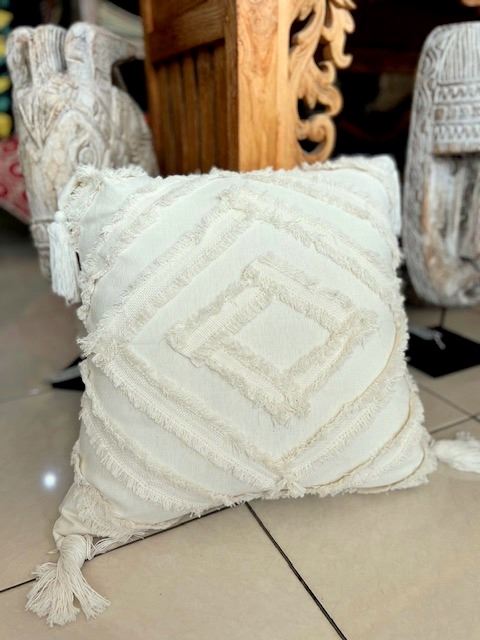 Cushion cover from Bali in cream color with sewn stripes size 50x50 cm BALI20