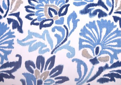 Cream-colored cotton blouse with a cut-out look and floral print LI227322/6002