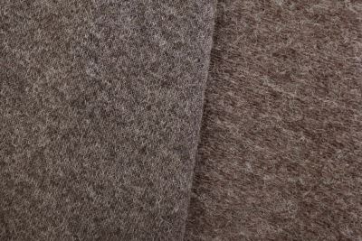 Wool knitwear in brown with highlights GL076