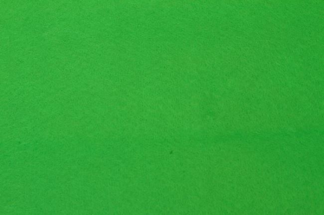 Felt in bright green color 07070/021