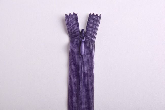 Hidden zipper in dark purple 45 cm I-3W0-45-196