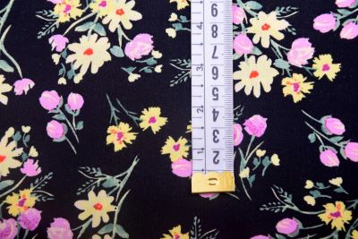 Viscose fabric in black with a print of small flowers TU28921 (3)