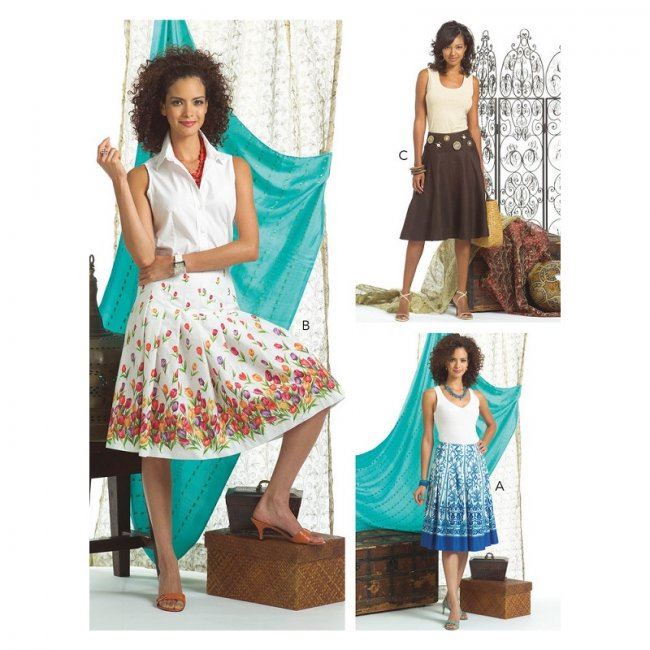 Butterick cut on skirt in size 42-46 B6744-EE
