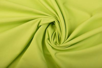 Cotton canvas in bright green color 03121/024