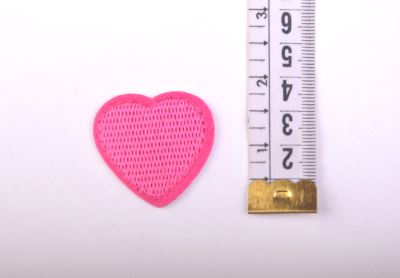 Heart-shaped iron-on patch TH359 (1)