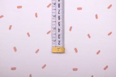 Cream-colored cotton knit with short line print 18487/051 (2)