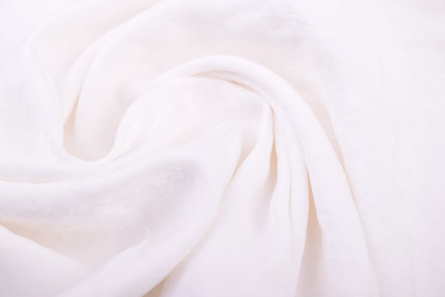 Trendy viscose fabric in cream color 0892/020