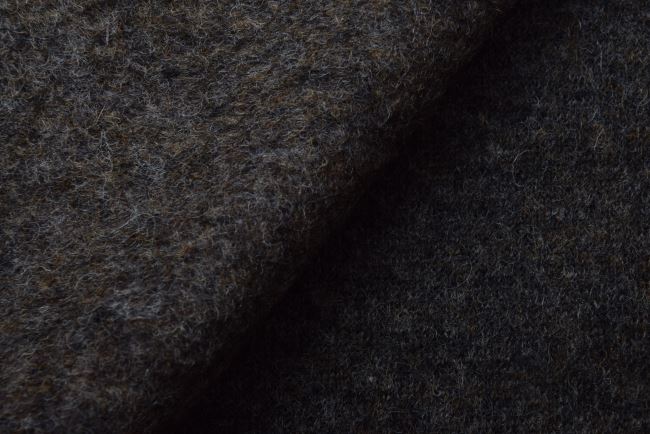 Boiled wool in the color of brown highlights NS152