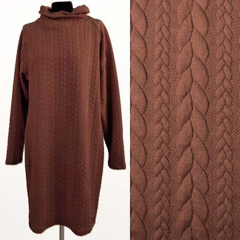 Knitwear in brown color with braids 13423/110