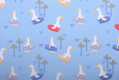 Cotton knitwear in blue with goose print 21847/003 (1)