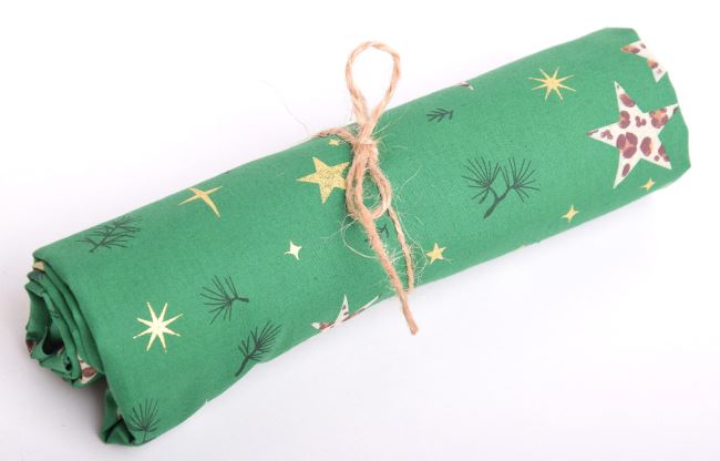 Roll of Christmas cotton in green color with star print RO18705/025