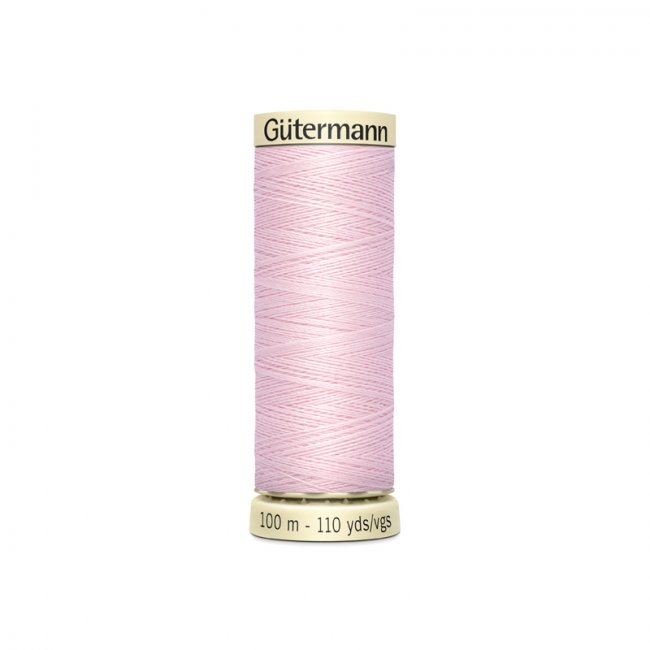 Universal sewing thread Gütermann in soft pink color 372