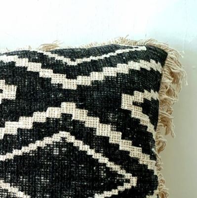 Cushion cover from Bali in black color with a geometric pattern, size 60x60 cm BALI08 (1)