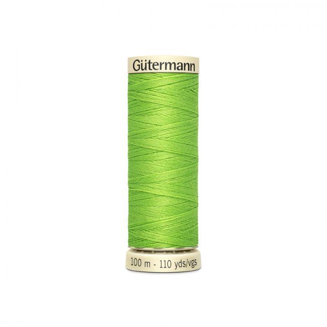 Universal sewing thread Gütermann in light green color 336