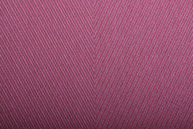 Decorative fabric with a zigzag pattern 18443/0