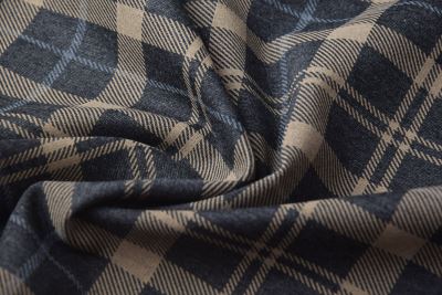 Patterned knit Punto di Prada in gray with brown check print DS-GL13 (4)