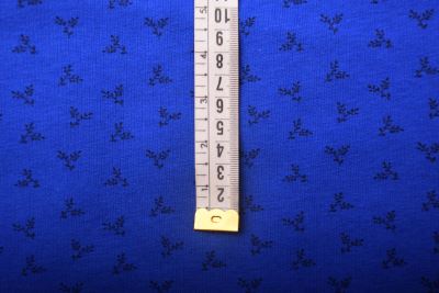 1 m combed tracksuit in blue with a print of twigs and leaves DS-KUP140 (1)