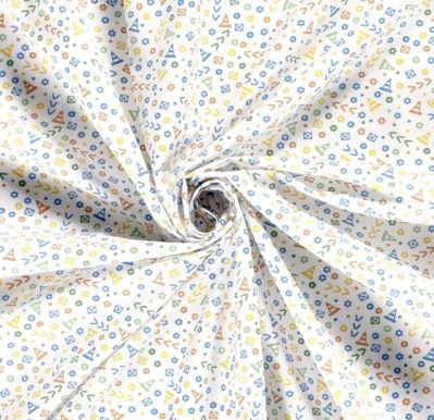Poplin in white with a small children's print 19740/050 (3)