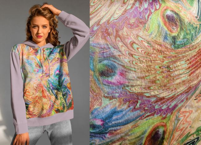 Reversible luxury fleece with glossy digital peacock feather print 20201/315